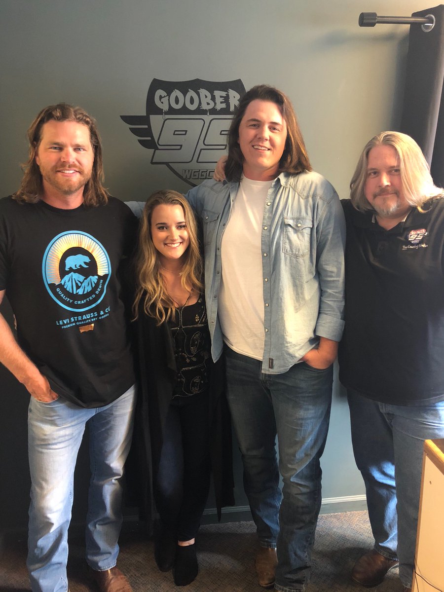 TravisRiceMusic's tweet photo. Had a great morning today at @Goober951 for their #WriteASongWednesday battle. They put me up against another @brickshoremedia client @kaylacalabrese. Check out my FB page to hear the song on the topic #PetPeeve and see who won! 
@LatenightLyle @ryedavis https://t.co/YJNQiHjsY1