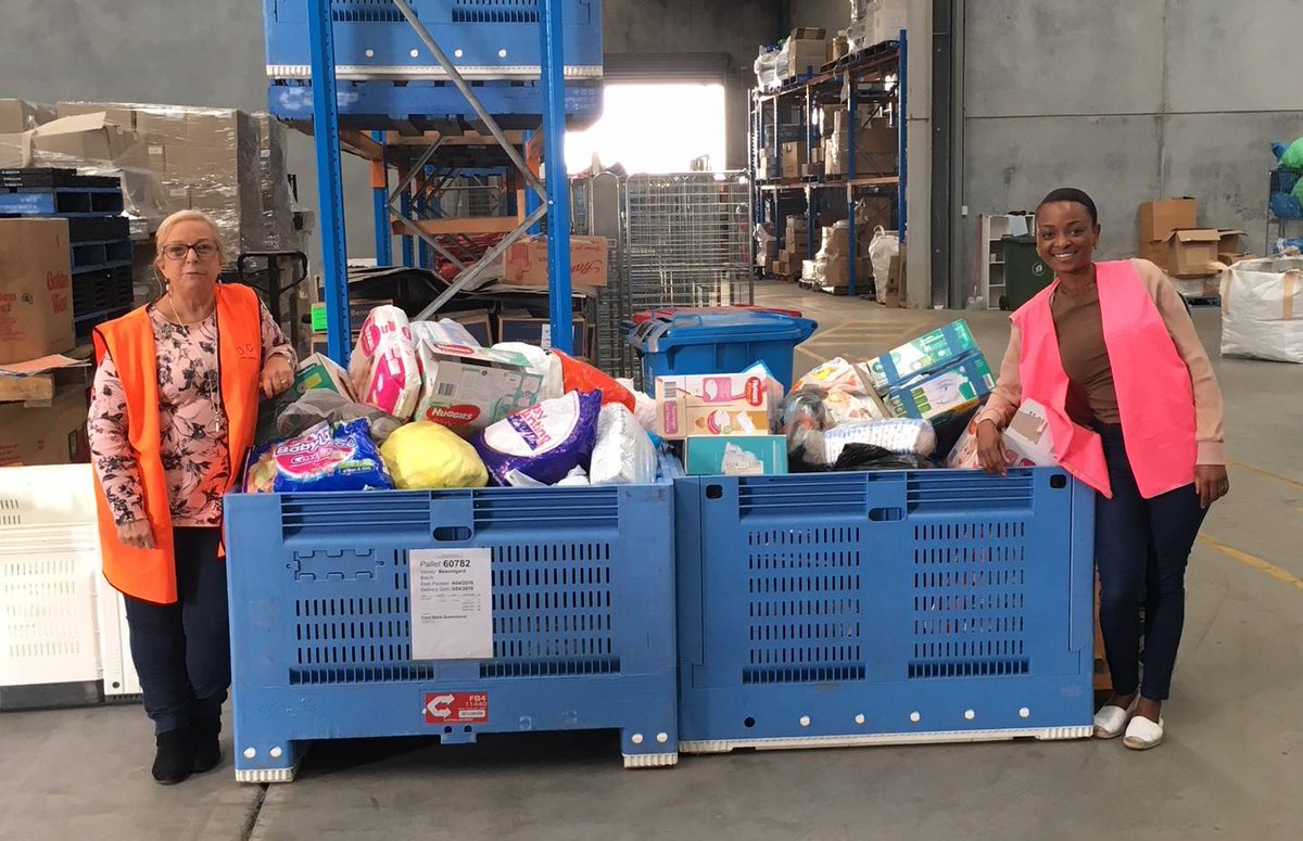 AvocareCC's tweet photo. 2018 is the 5th year that Avocare have been participating in The Nappy Collective. Yesterday we had the pleasure of The Nappy Collectives CEO, Lani Masuku, visit Avocare and witness first hand the team effort that goes into being an honoured supporter. @thenappycollective https://t.co/1oUzgaSNf1