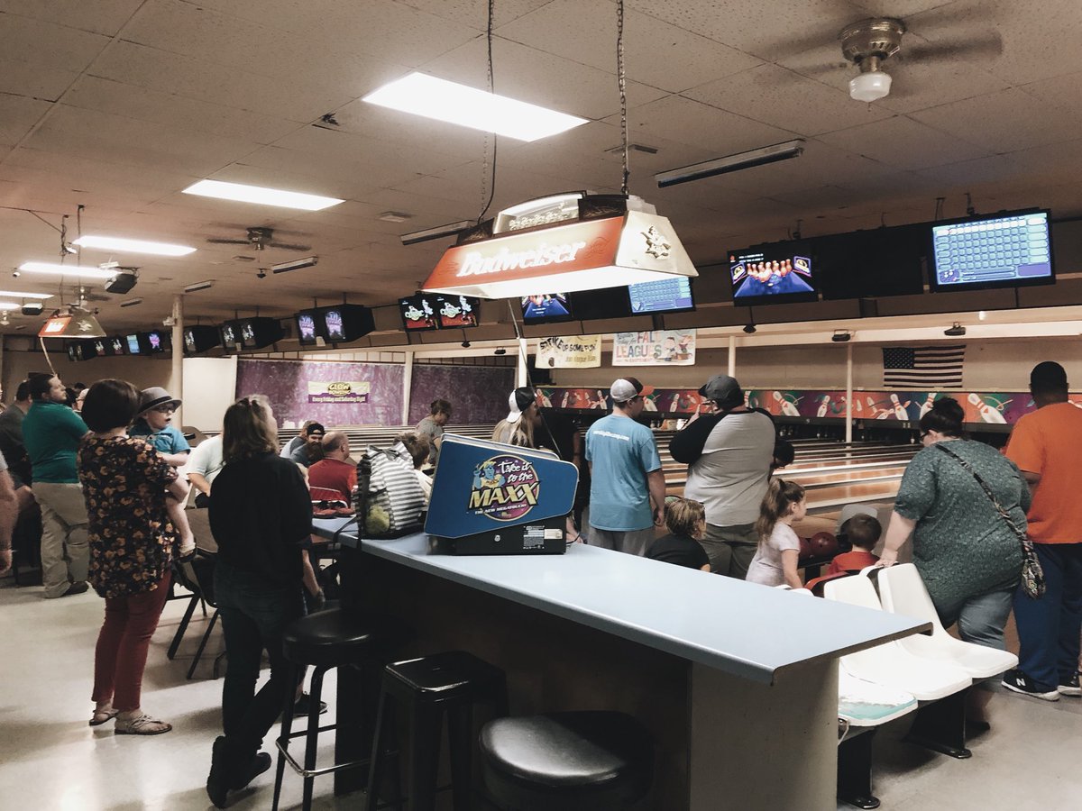 collegewlc's tweet photo. “The Gathering” takes on bowling! 🎳 We miss Wayne-and Jennifer Lee while they’re gone but our college alumni did a great taking over for the night! https://t.co/WWH4i8fIRm