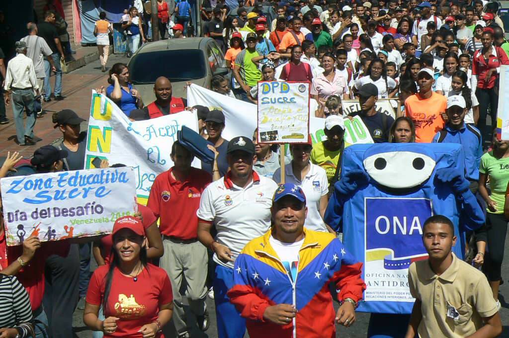 intersucrezees's tweet photo. Zona Educativa Sucre acepto el desafío, su director Jesús Ramos acudió al llamado y así todas las divisiones y coordinaciones de las misma. @JauaMiranda @MPPEDUCACION @RosangelaOrozco @BerlianaMarquez @JRamos_ZESucre @ercotua #SoyCultura https://t.co/RHYDOiy4rA