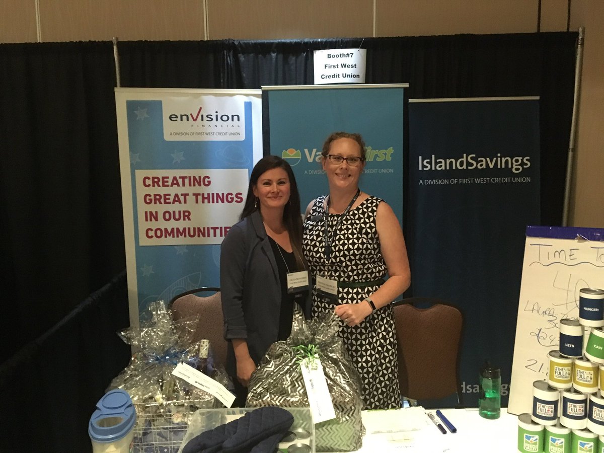Kris10Tremblay's tweet photo. A first for us co-hosting a booth and Representing all regions at the @GFOABC annual conference. @Island_Savings @Valley_First @EnvisionFin @bradyjepsen @Mark_deMedeiros @Paul_D_Brodeur https://t.co/G7Go3TXKeJ