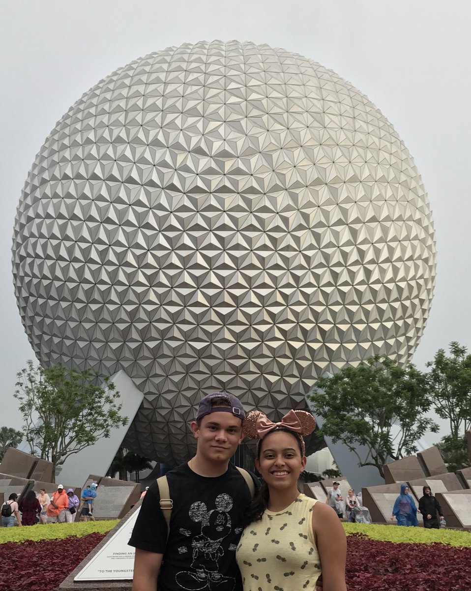Icama007's tweet photo. Can’t believe I got to spend a year with him and i can’t wait for many more 💕💕 https://t.co/MDHrE7jbOe