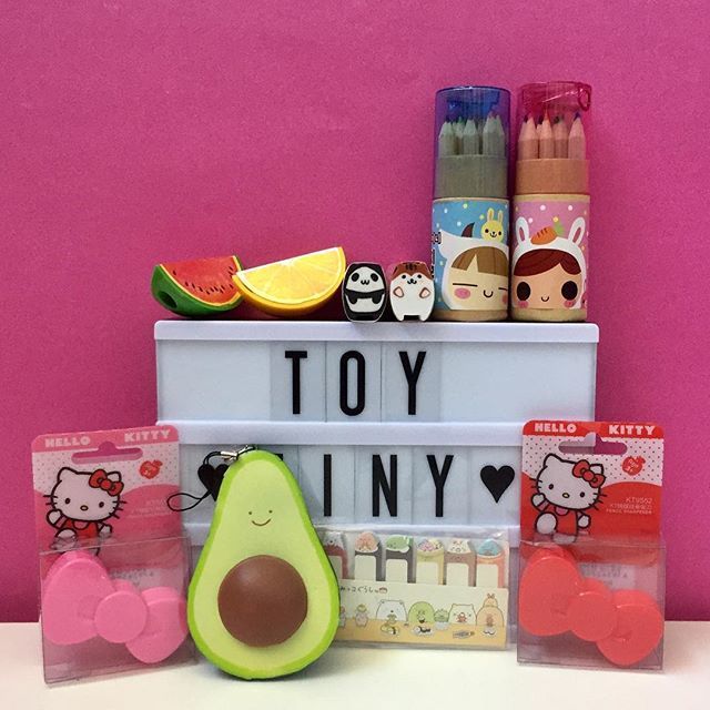 toytinyblog's tweet photo. Fun stationery finds from @blippocom! ๐ฃ๐ฅ๐ #toyphotography #toysofinstagram #toycollector #toycommunity #toytiny #toytinyblog #kawaii #stationery #stationeryaddict #stationerylove #sumikkogurashi #sumikko #hellokittybow #hellokittystationery #squishy #hellokitty #blippo https://t.co/WUn3wcqOkx