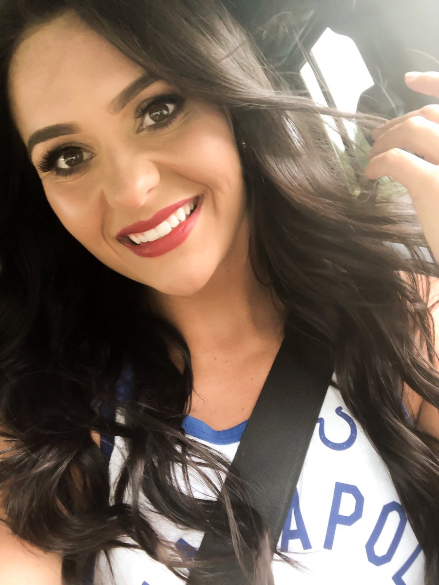 Here’s a little before and after from our Uniform Photoshoot today! Thanks <a href="/TylerMasonSalon/">TylerMasonSalonSpa</a> for always taking care of us😘💕