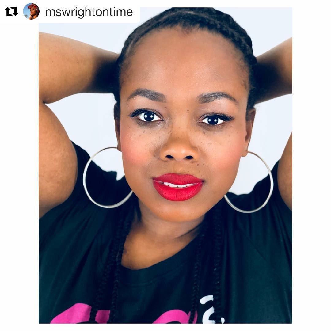 Chris4VicA's tweet photo. We're trying to keep exciting news a secret - Catch a special sneak peek into the #LMR2 store this Friday! #💗
_________________
Stay tuned @LoveMyRoomie_
#redlips #webseries #blackgirlmagic https://t.co/wWYADzYrBA