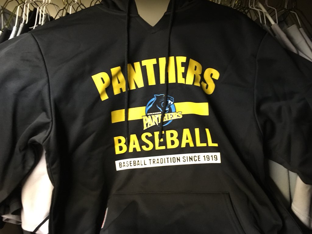cbl_panthers's tweet image. After a big lead melted away, the boys came away with an 11-8 win over @IBLMapleLeafs @cityoftoronto #ChristiePitts Next up @IBLBaycats Thursday #JackCouch 7:30pm