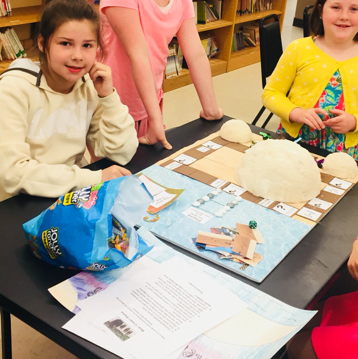 andreafilip's tweet photo. Today celebrated 13 yrs of holding The Michigan Marvels Museum. It never gets old to me and the pride &amp; excitement from my students is what guarantees year # 14 will happen next yr. Today completed both of my own girls MI Marvels journey. ❤️#FraserFamily #grateful #traditions https://t.co/YPt5LDg3aE