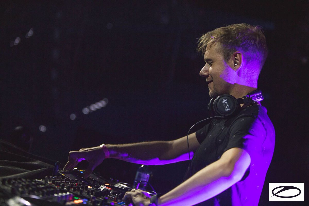 asot's tweet photo. That. Was. Awesome!π From the bottom of our hearts, we thank you Gliwice! Hope to see you all at our next event at @tomorrowland: #ASOTTML! https://t.co/uRX1fkEGdW #ASOTPL #ASOT850 https://t.co/0yB1ZjnJ5H