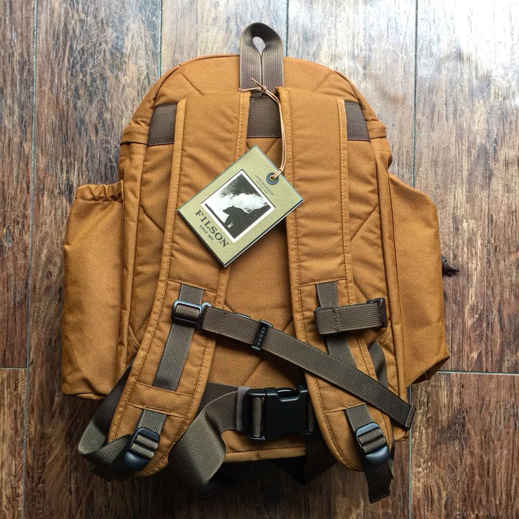 hts_rs's tweet photo. FILSON "FIELD PACK"
BROWN
#filson #fieldpack #デイパック #リュック #mensstyle #mensfashion #menscasual #フィッシング #ハンティング #アウトドア #トレッキング #キャンプ #tokyo #二子玉川 #hometownstoreriverside https://t.co/qMVOJLg7nx