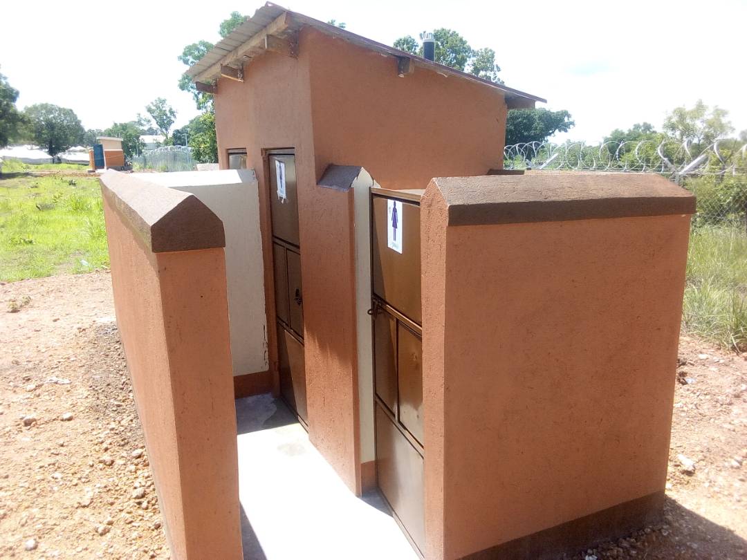 ceforduganda's tweet photo. #CEFORD_Yumbe applauded for the great work done at Yumbe Bidibidi base camp for tbe construction of #Drainable 2 Stance #Latrine with bathing shelters attached. Thanks to the Engineering team for the timely completion. @OPMUganda @UNHCRuganda @eu_echo @UNmigration @sundayanyole https://t.co/tfNWlIDm26
