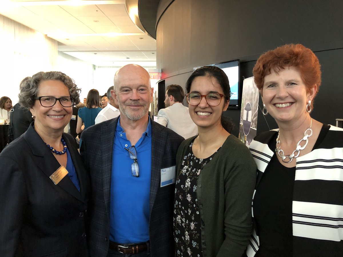 akamarpreet's tweet photo. I got to see these wonderful people today @pambanks2128 @barterpaul @KarenGrant5 at #AngelFirstLook! An amazing opportunity for startups to meet investors at this networking event by @RICCentre @AngelOneInvests @BonnieCrombie. https://t.co/7TamBiUr18