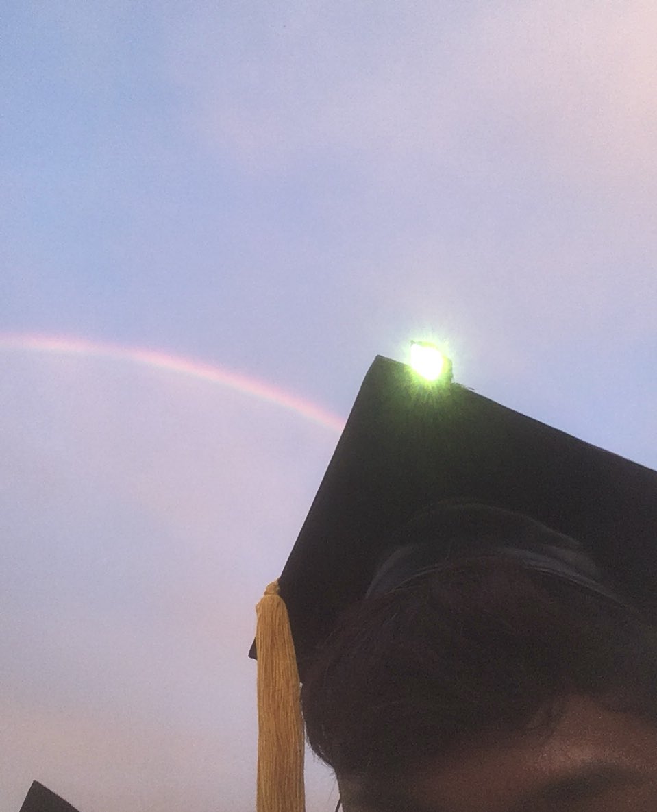 Deneilsxn's tweet photo. So I was wearing a rainbow pin at my graduation ceremony yesterday and papa Jesus decided to give us a real one. 🌈✨💕 https://t.co/pi4vmFnrLD