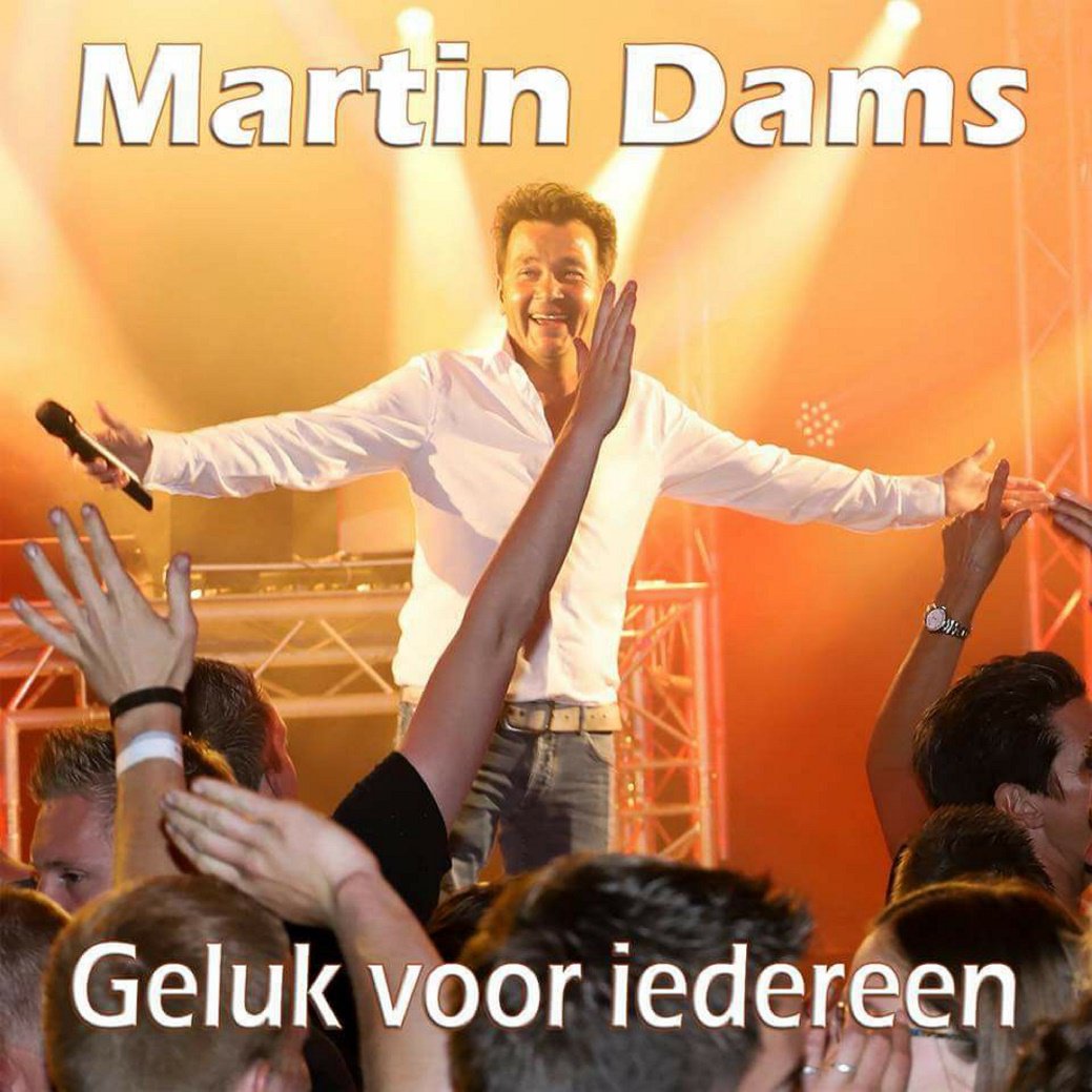 Kijk toch eens wat een <a href="/MartinDams/">Martin Dams</a> een hit in handen heeft en dat heeft hij deels te danken aan het advies van <a href="/fransbauer_/">Frans Bauer</a> . tvoranjeshownieuws.nl/martin-dams-ga….  facebook.com/martin.dams.5/…