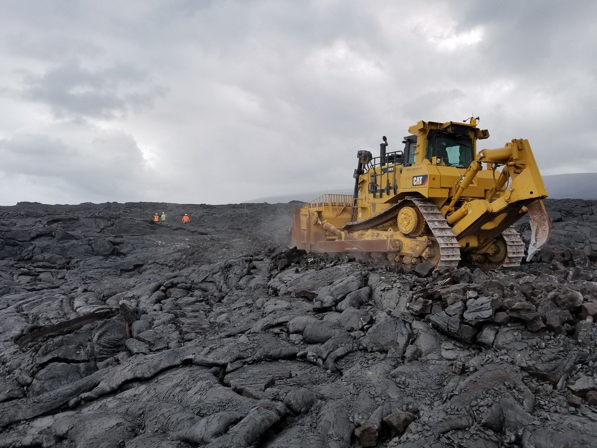 Volcanoes_NPS's tweet photo. Work began today on making Chain of Craters-Kalapana Rd. into an emergency evacuation route thru the park if Hwy. 130 gets covered in lava. NPS Photo/Mike Theune. News release here: https://t.co/Z6B6PJeieE https://t.co/u18HSrhvbi