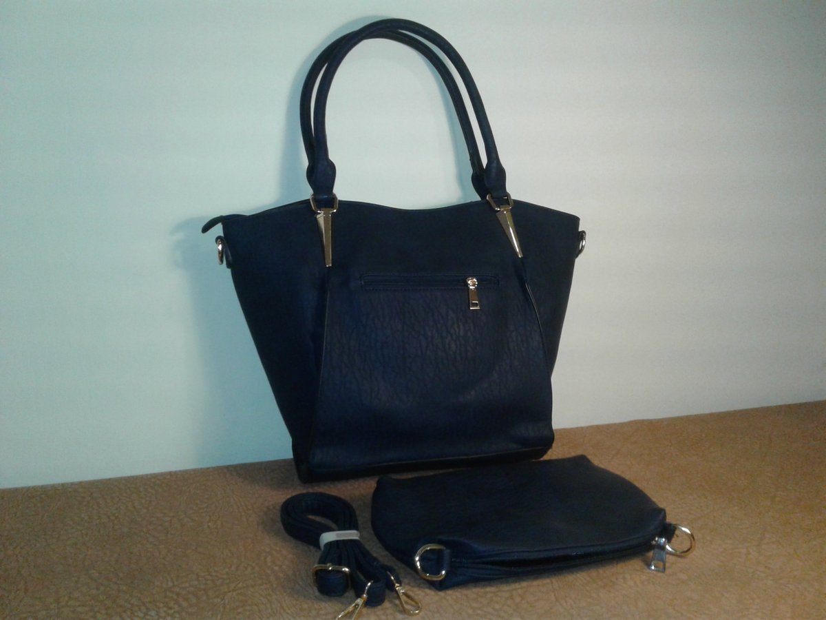 GLink593's tweet photo. Carteras de mujer. Envíos a todo el país WhatsApp: 09*9*8-2*0*6*0*4*9 #Quito #Ecuador #Guayaquil #Cuenca #Latacunga #Ibarra @DonDatosEc @EcuProm https://t.co/qAJjHGxc1q