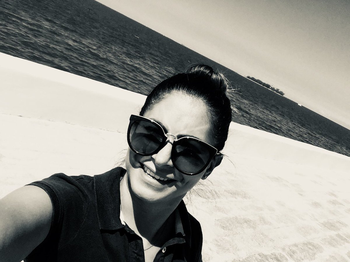 vicmuror's tweet photo. Tengo el mar del otro lado, tú eres mi norte y mi sur🎶🎶🎶 #HotNFun #Veracruz #BEACHPLEASE #sunnydays https://t.co/Sw3vjVSFq4