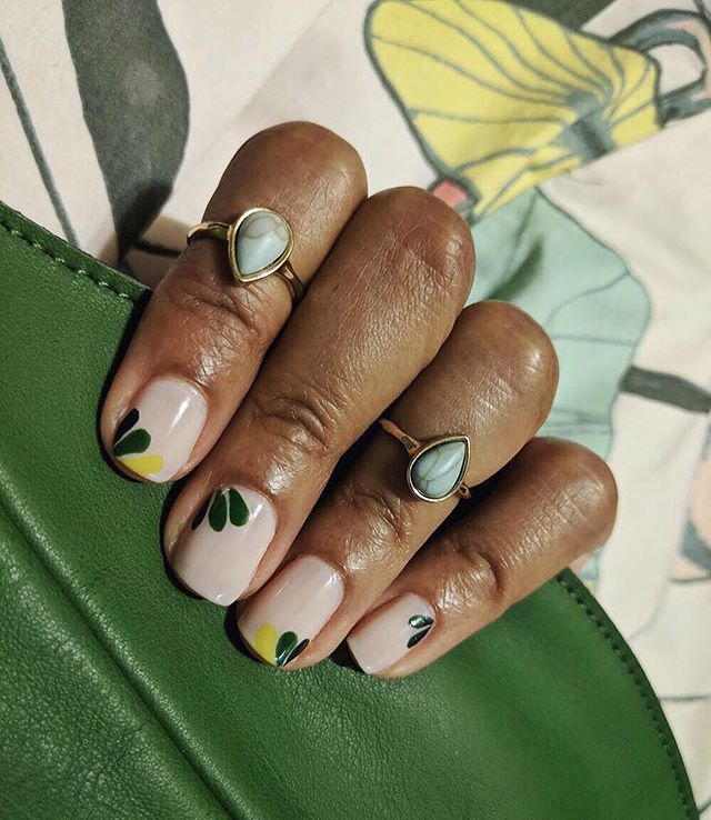 tiffanymbattle's tweet photo. Every time Cynthia @cynvixiousnails finished a nail, I had to force myself to remain calm. •
I’m OBSESSED with these nails.
She nailed it!
•
#TWPNailedIt #NOTD #NailedIt #CoteNails #NailDesigns #SpringTrends #SpringNailArt #ArtWerk https://t.co/P5m7hEtiYk https://t.co/Fi75x1naoX