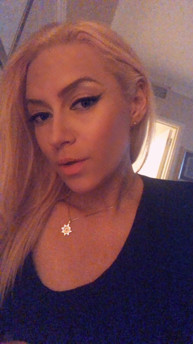 KayaJones's tweet photo. Love 💕 my #JoeWall open bullet design 📿 https://t.co/S0P51N51I5