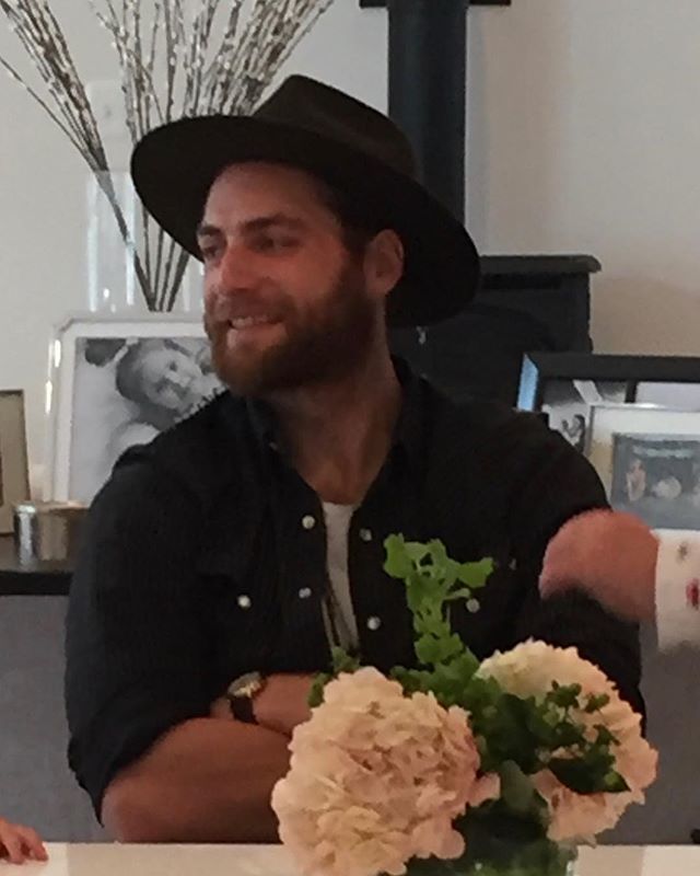 Amazing game! @capitals <a href="/BradenHoltby/">Braden Holtby</a> #thesave 
#ALLCAPS ift.tt/2J2Qrfb