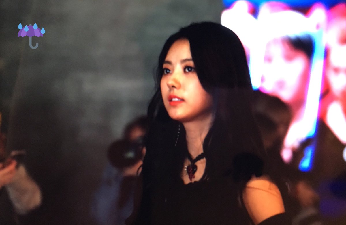 Pin by Shaylee on lim nayoung (kpop) (With images) | Concert, Kpop, Media