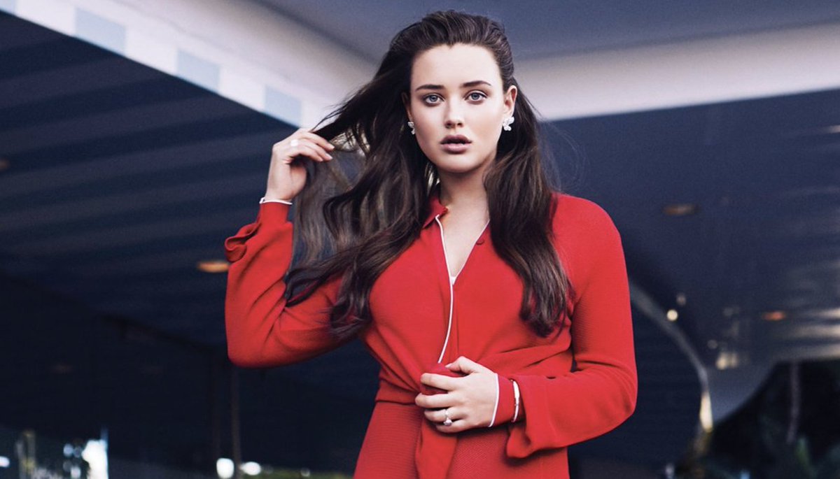 capital_buzzz's tweet image. Katherine Langford for Glamour Mexico🌹