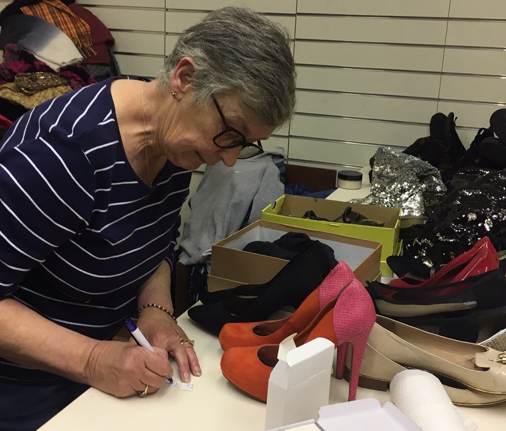 <a href="/TPAction/">Trafford Partnership</a> <a href="/TrafParentForum/">TrafParentForum</a> <a href="/ThriveTrafford/">Thrive Trafford</a> <a href="/YouthTrafford/">Trafford Youth Trust</a> <a href="/TraffLibraries/">Trafford Libraries</a> <a href="/TraffordBiz/">Business Trafford</a> <a href="/VCAT_Trafford/">Voluntary Community Action Trafford</a> <a href="/Mcr_Storm/">Manchester Storm | #TakeShelter</a> @TraffordCollege <a href="/SaleTownPship/">Sale Town Partnership</a> <a href="/altrinchamfc/">Altrincham FC</a> <a href="/altrinchamhq/">Altrincham HQ - Social Media Marketing in Manc</a> Volunteers at our charity shop in Stretford Mall working hard to help us provide even more services to Carers 👌