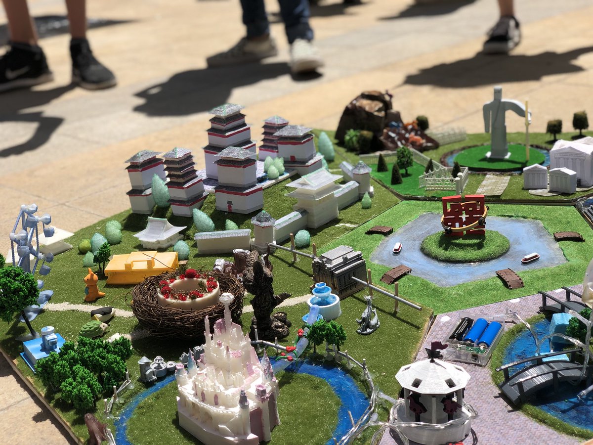 AlixanderMcFly's tweet photo. A fun presentation of learning today with our #BCIS Grade9 Design students. They have been working with Universal Studios Theme Park Design team on authentic project based learning. https://t.co/j1QtWXmt5D
