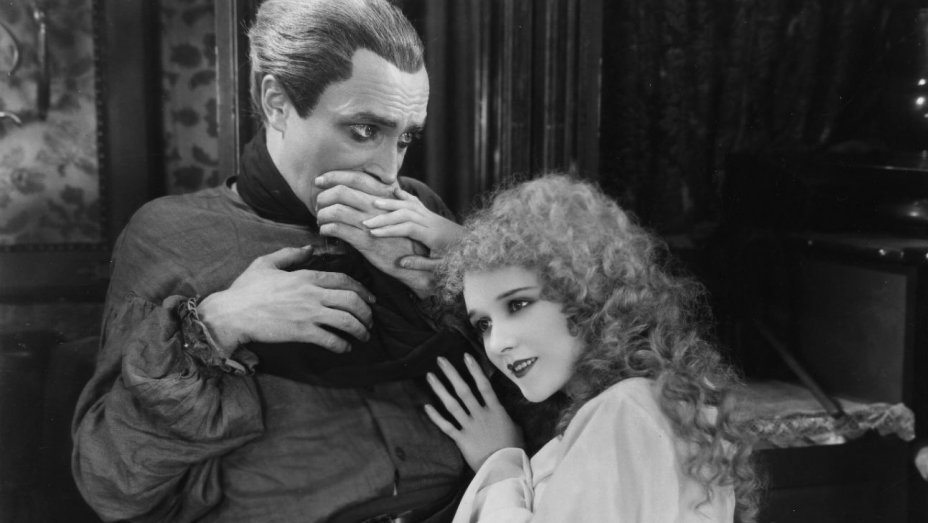 Universal aims to restore more classic silent films thr.cm/1BGR0e
