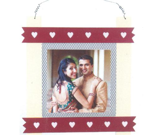 giftwaysindia's tweet photo. https://t.co/pcff8uDW1T
This Wooden Plaque is a perfect for setting off castings, plate, sculptures and many more. Suitable for the use of 6X6 inches tile. It is the perfect accessory to complete any sculpture or footprint or handprint that is created on our bisque tiles. https://t.co/p01Kptu5BN