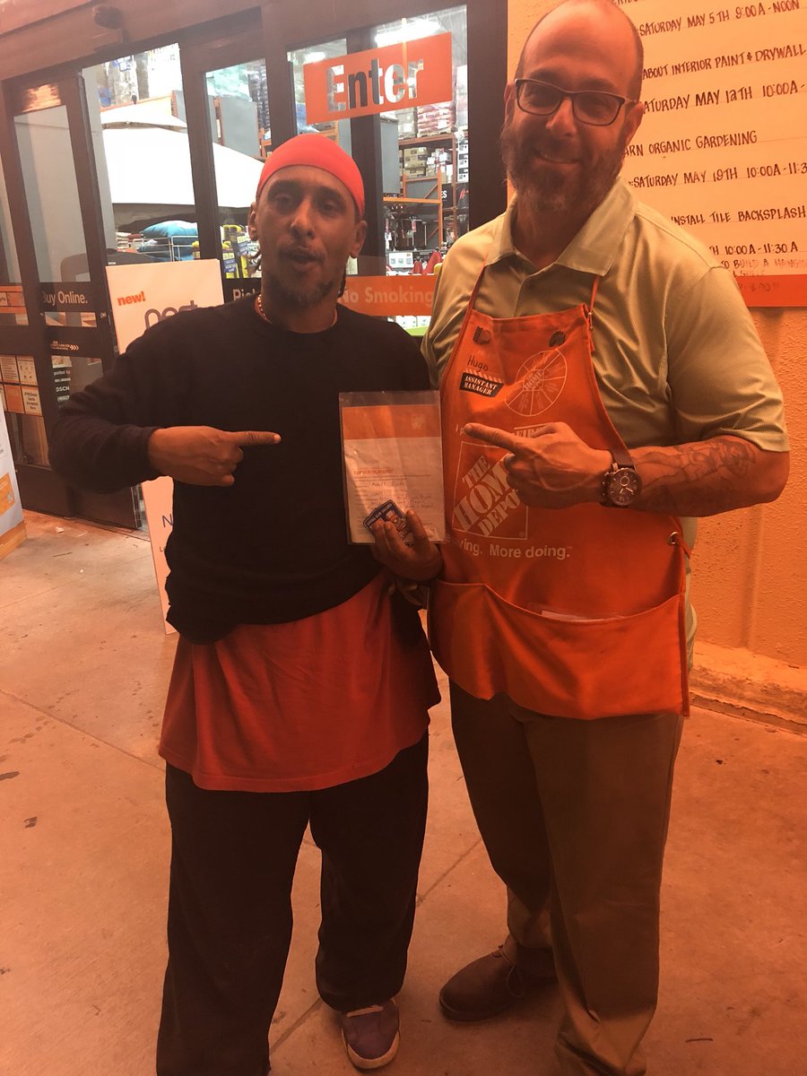 hugoHDepot's tweet photo. I am blessed with the BEST freight team. But these three guys go above and beyond daily. After they finish Dept  21,22,24 they help out in other depts. #lovemyjob. #207STRONG. #webleedorange. #DIST84. Thank you team !!!!! https://t.co/b2B0j1PySx