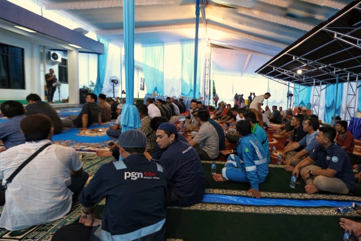 pgn_lng's tweet photo. PGN LNG mengikuti kegiatan Silaturahmi dan Buka Puasa Bersama Insan PGN Grup Area Lampung @Gas_Negara #energibaik #pgnlngindonesia #PGN https://t.co/SJtPKFI2VZ