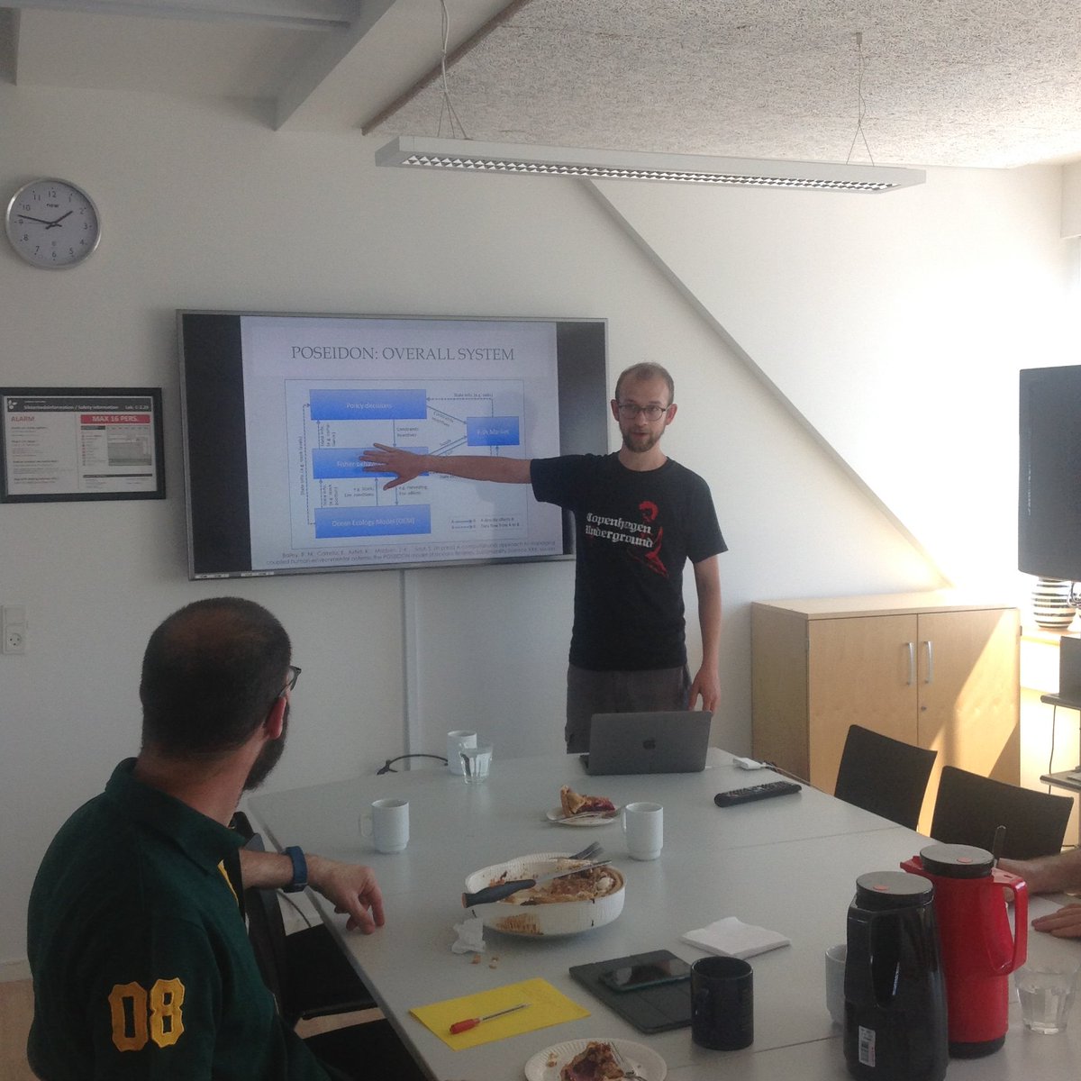 COMAC_SDU's tweet image. @COMAC_SDU &quot;Talks&quot; on 30.05.18 with guest speaker @jenskoedmadsen, Oxford University presenting aspects of his work on fisheries.
@SyddanskUniv