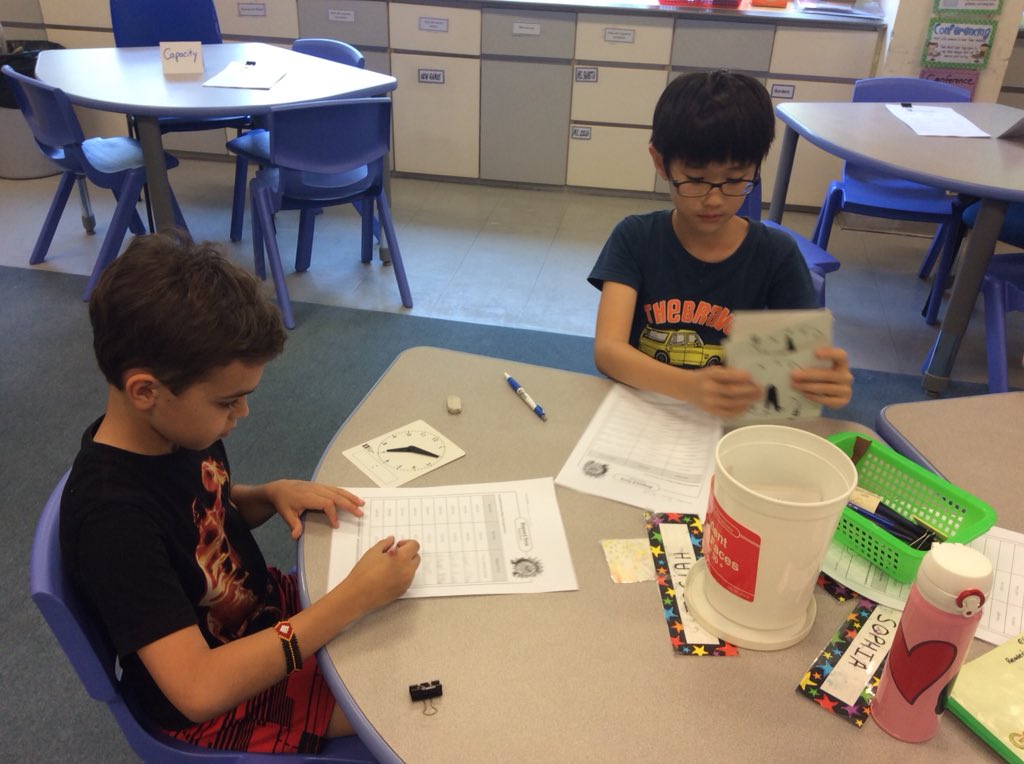 krobbins84's tweet image. Using #goformative from our measurement centers to be #reflective and sign up for reteach centers #aisgz