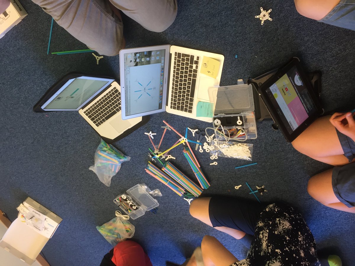 DitteOConnor's tweet image. Digital learners avslutning med Strawbees workshop! #programmering #solskol #vilärtillsammans @tegelhagen