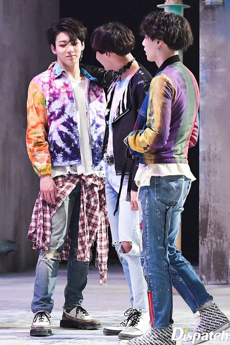 Jungkook Updates on Twitter: "[DISPATCH] "The making of Fake Love MV