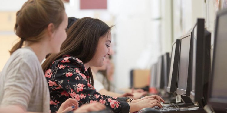 Pour répondre aux besoins des #entreprises, la Région a décidé de financer 30 #formations #EcoleRégionaleNumérique gratuites et sans prérequis de diplôme, sur l'ensemble du territoire des #hautsdefrance ⏩ h2fr.fr/od8630kguGt #LeNumeriqueRecrute