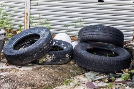 yoloviee's tweet image. When was a kid enjoyed playing with #Tyre which shaped like donut..
#GoogleContest
#GoogleHomeMini
#GoogleDonutShop