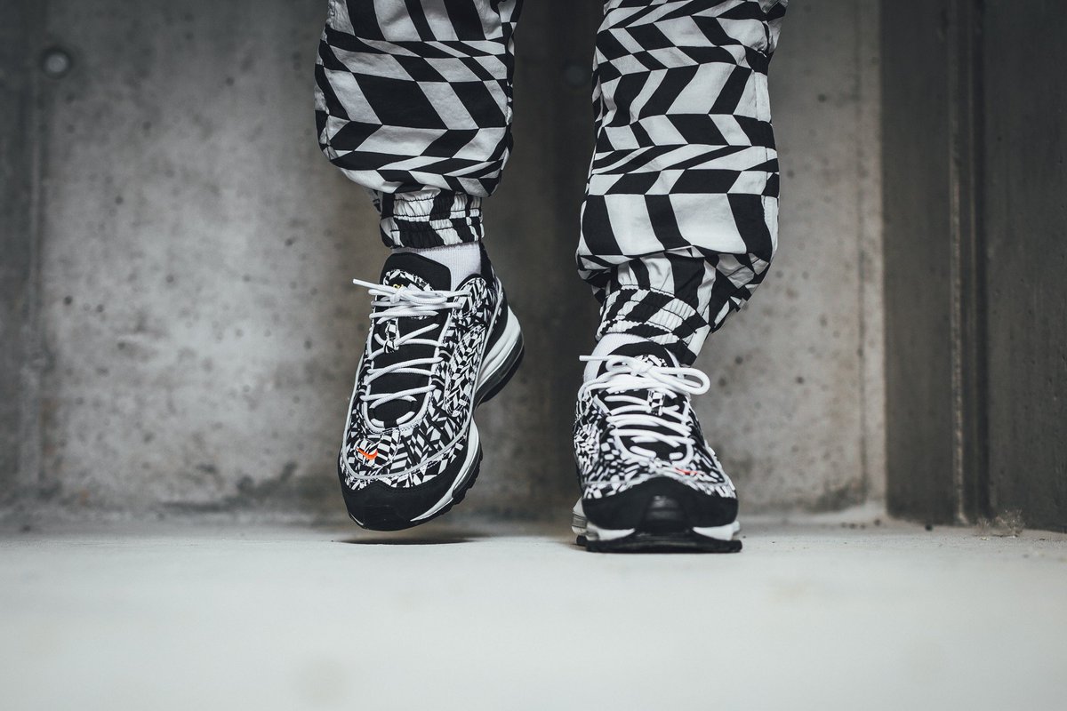 nike air max 98 aop black