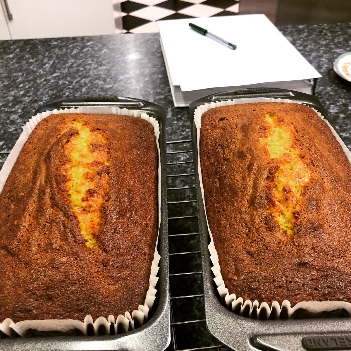 GlenegedaleH's tweet photo. Hot banana breads just from the oven for our lovely guests this morning.. I think they may need a wee sugar fix this morning 😇🥃 #feis2018   @Islay_Jura @wendygoodfood @fionarichmond8 @TheIleach @AAHospitality @TheAA_Lifestyle @ExploreArgyll @ScotFoodAwards @allanjenkins21 https://t.co/8ooY7BiCiV