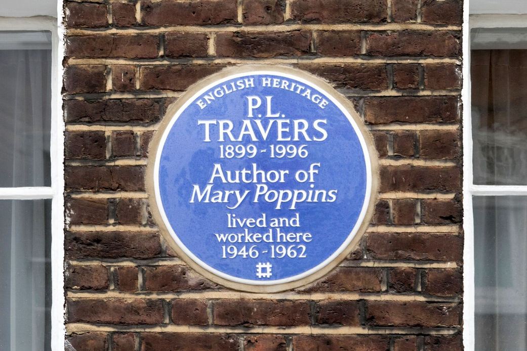Here's a lovely one for  #LondonHistoryDay: we've just erected a #blueplaque to Mary Poppins author P. L. Travers. You can find it at her former home in #Chelsea! eht.social/2H5KL2c