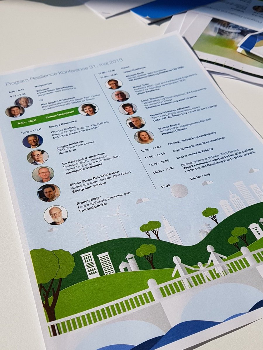 ResilientVejle's tweet photo. #resilience conference at Green Tech Center in Vejle. Focus on climate, energy and data #dkgreen https://t.co/jyklIGpZLh