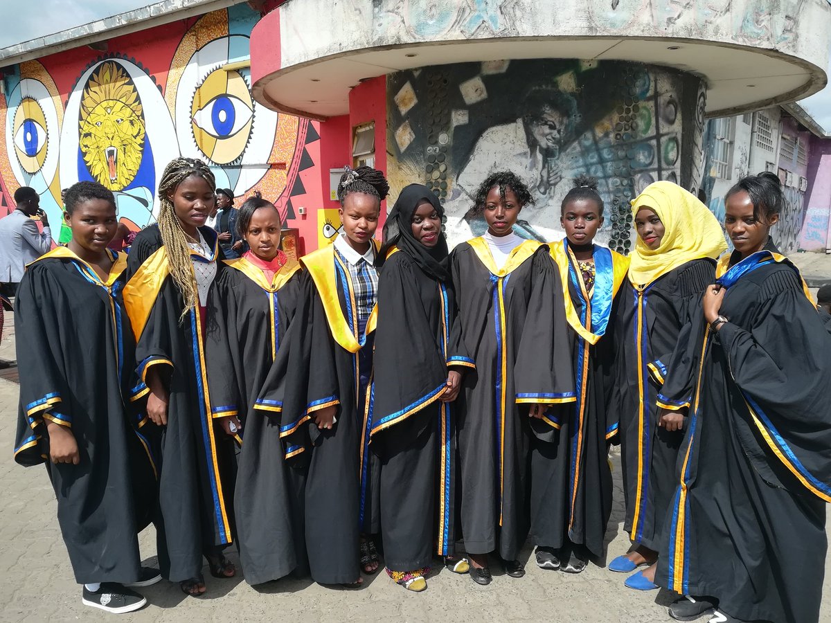 NairoBitsTrust's tweet photo. Can't make it to the ceremony? Keep up with us on our social media platforms for coverage of the day #WeAreBits #BitsGraduation https://t.co/RCgBJnEEGT