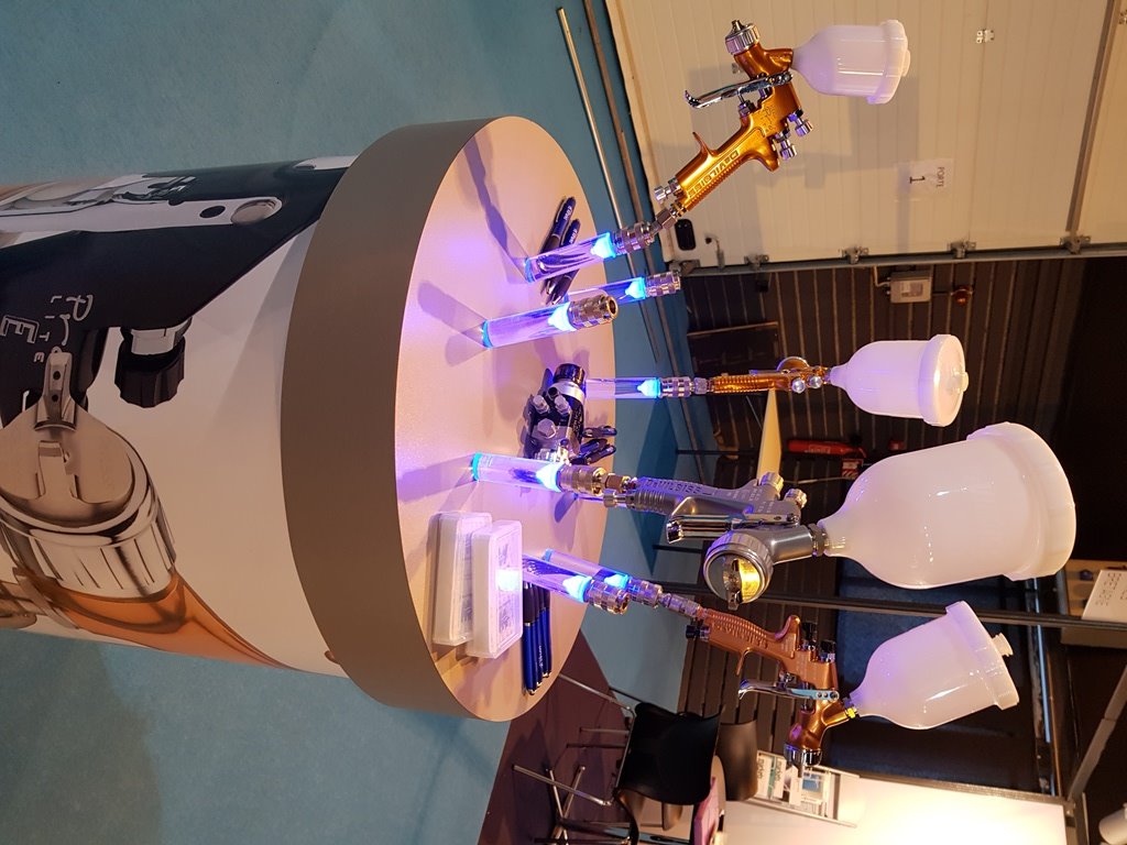 Dernier #jour de #salon #BreizhIndustries #brest. Un #ovni vient d'atterrir sur notre #standA2