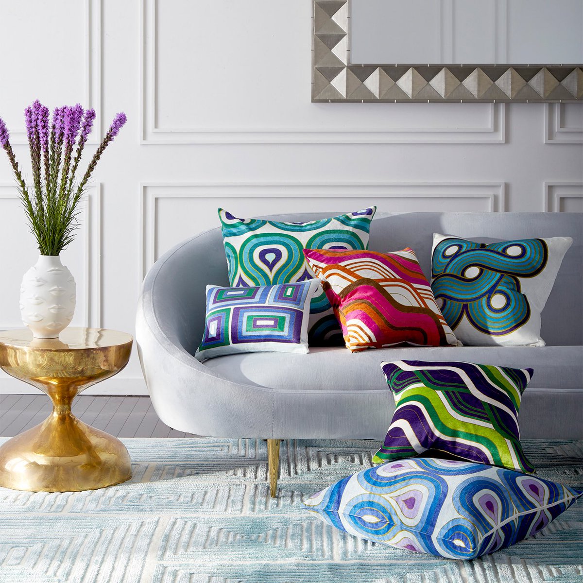 Atelier Interior Design A Twitteren Vivid Velvet Milano Cushions Just Landed In Our Store Mod Patterns Heavenly Hues Luxe Velvet Punch Up Your Cushionscape With These Pop Art Collection Of Milano Cushions