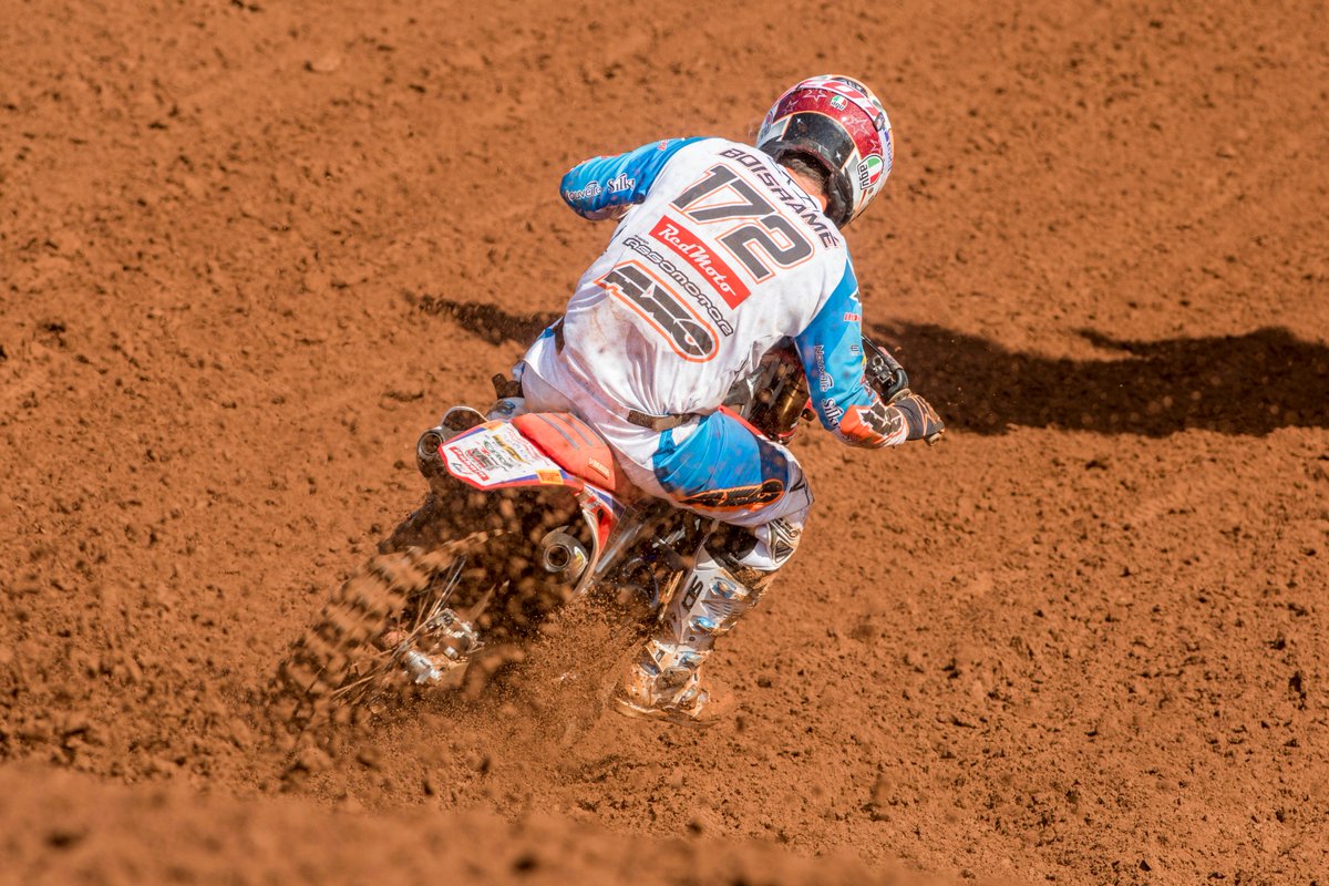 Video – This is Mathys Boisramé, Honda’s EMX250 rising star ... watch here: youtube.com/watch?v=RnT-j9…