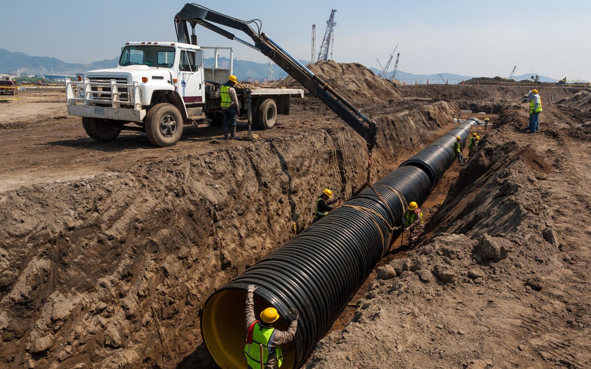 EQUIPO

Essentia Construcciones y Servicios cuenta con un equipo de profesionales de la construcción altamente cualificados y con muchos años de experiencia en el sector de la construcción.

+info: essentiaconstrucciones.com