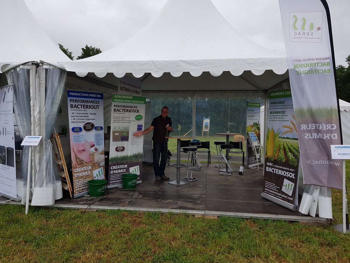 la_Sobac's tweet photo. La SOBAC au salon @TECHetBIO (2018) à la Roche sur Yon !
#Salon #Agriculture #Environnement #Bio #Biologique #MethodesAlternatives #SOBAC #Bacteriosol #Bacteriolit https://t.co/elh3XtNpsE