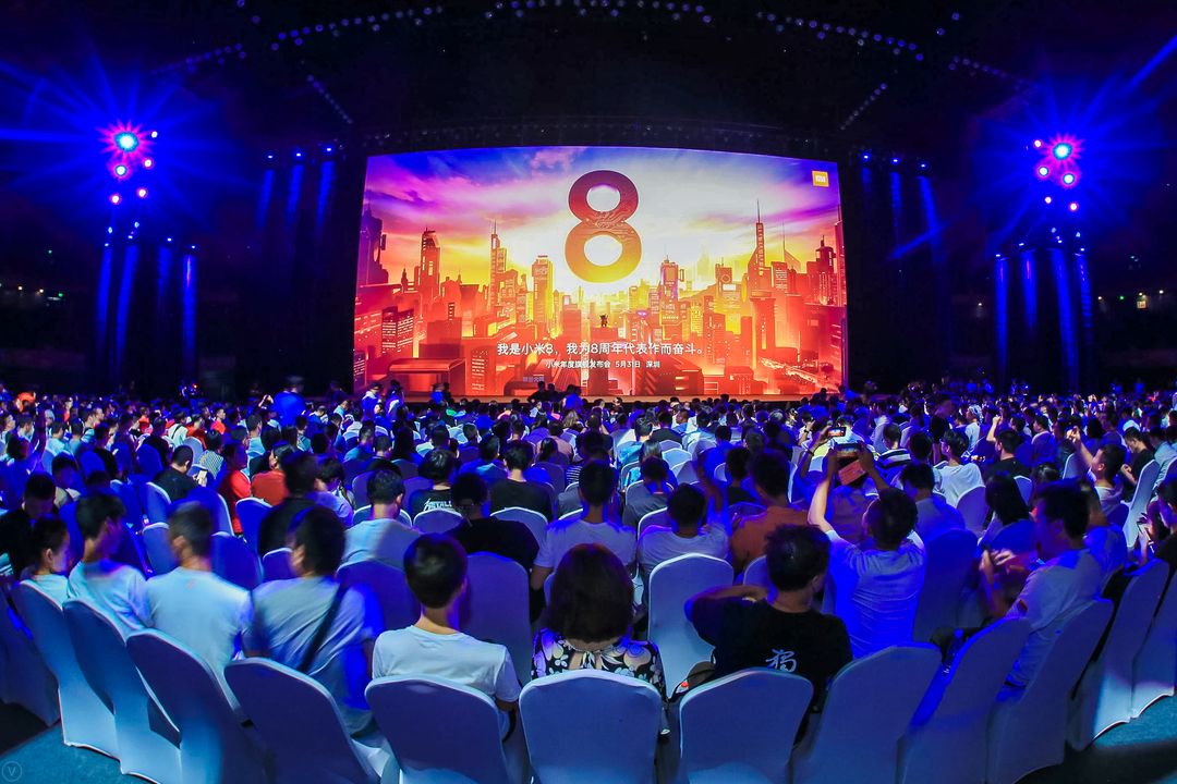 XiangW_'s tweet photo. Today at our largest ever launch event we announced our stunning flagship #Mi8 series packed with world-class technology innovations, demonstrating @xiaomi's dedication to always deliver amazing products at honest pricing! #InfiniteMi https://t.co/Kn6bV71tOE