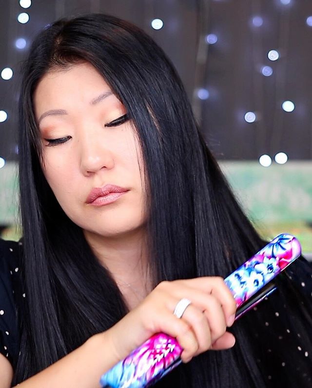 shellysavesthe's tweet image. One last picture of the hair straightener from @evahairnyc because it’s just so beautiful! 💕
.
.
#evanyc #evanychair #hairstraightener #hairstraightening ift.tt/2H86RB3