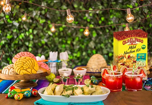 Girls night in ? Margaritas, laughs and Old El Paso will sure to have the girls fiesta like there's no manana. Whats your perfect girls night in?
#fridayfiesta #girlsnightin